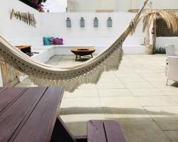 Aloha Beach House H