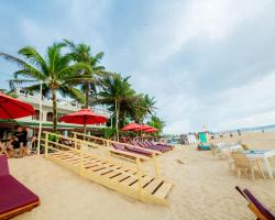 Royal Beach Hotel & Restaurant