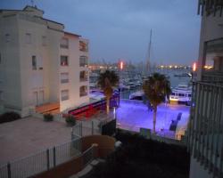 Studio Cabine vue Port - Clim - Wifi - Parking privé
