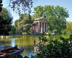 Sognando la dolce vita Piazza Fiume