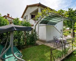 Gorgeous Apartment In Rukavac With Wifi