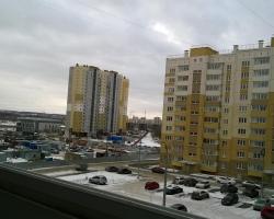 Apartment na Bratyev Kashirinyh 115