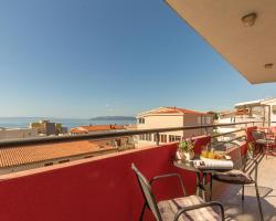 2 Bedroom Amazing Apartment In Makarska