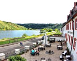 Hotel- Weingut- Moselloreley