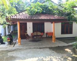 4 Rooms Guest House
