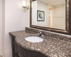 Baymont by Wyndham Dallas South-DeSoto