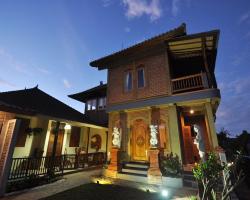 Meme Surung Guesthouse