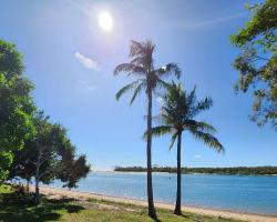 Boyne Island Motel and Villas