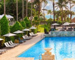 Kimpton Surfcomber Hotel by IHG