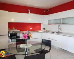 Residence con piscina Borgo San Michele