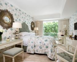 Twelve Apostles Hotel & Spa