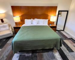 Shelton Inn