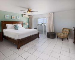 The Atrium Beach Resort and Spa, Ascend Hotel Collection
