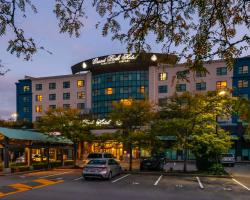 Grand Park Hotel Vancouver Airport, Ascend Hotel Collection