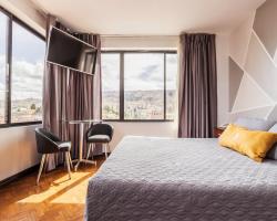 Elegance Hotel