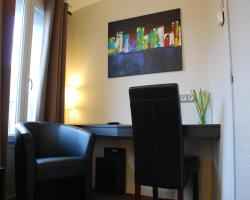 Ruthenium Hotel