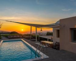 270 Oias View