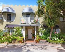 The Castle - Villa by the Sea