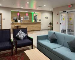 Country Inn & Suites by Radisson, Elgin, IL