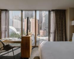 ワールド センター ホテル