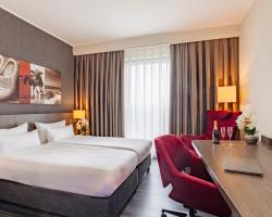PLAZA Premium Grand Winston