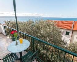 Seaside Apartments in Omis