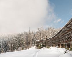 Vigilius Mountain Resort