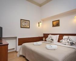Ventus Rosa Apartments