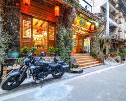 Destination Youth Hostel