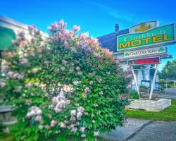 Claddagh Motel & Suites