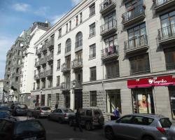 Globus Parliaments Apartments