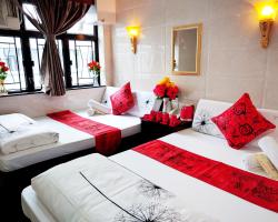 Day and Night Hostel Block D 10th floor 24 HOUR RECEPTION