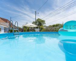 Moradia Familiar Piscina 5min Praia by HOST-POINT