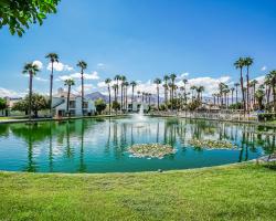 Desert Breezes Resort