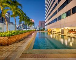 Royal Benja Hotel