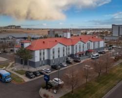 AmericInn by Wyndham Denver Airport