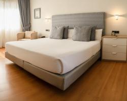 Hotel Sercotel Tres Luces