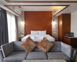 Nonthaburi Palace Hotel