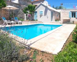 Holiday Home Selca Stone Cottage