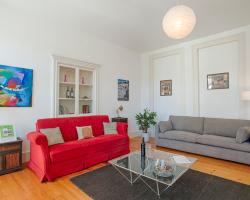 BmyGuest - Chiado Stylish Flat