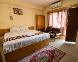 Hotel Nana