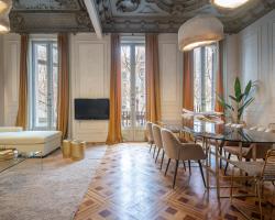 You Stylish City Center Apartments