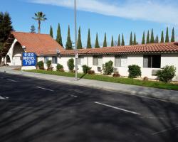 EZ 8 Motel San Jose I