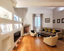 Borgo San Jacopo Deluxe by 360Rentals