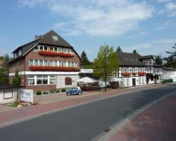 Akzent Hotel Zur Wasserburg - Hotel Garni bed & breakfast