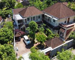 Whiterose Guesthouse