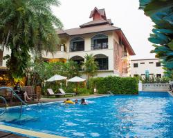 Phoom Thai Garden Hotel