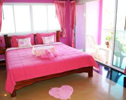 Sairougn Seaview Hotel