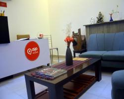 OYO Rooms GK N Block Market