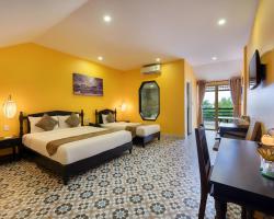 Golden Bell Homestay